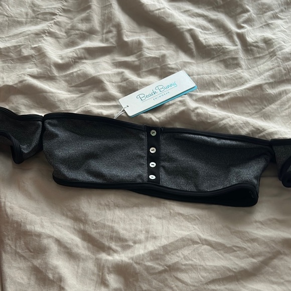 Beach bunny Presley off shoulder heather grey button bikini top nwt - Picture 1 of 6